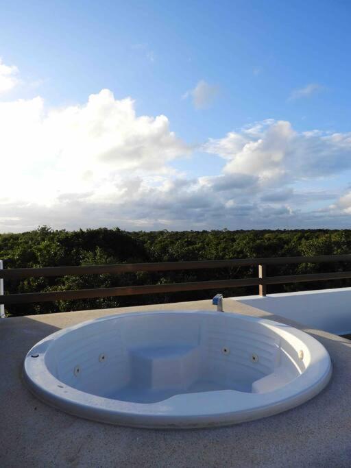Aku-Chic Newly Furbished Condo Jungle Pool Xetna Dış mekan fotoğraf