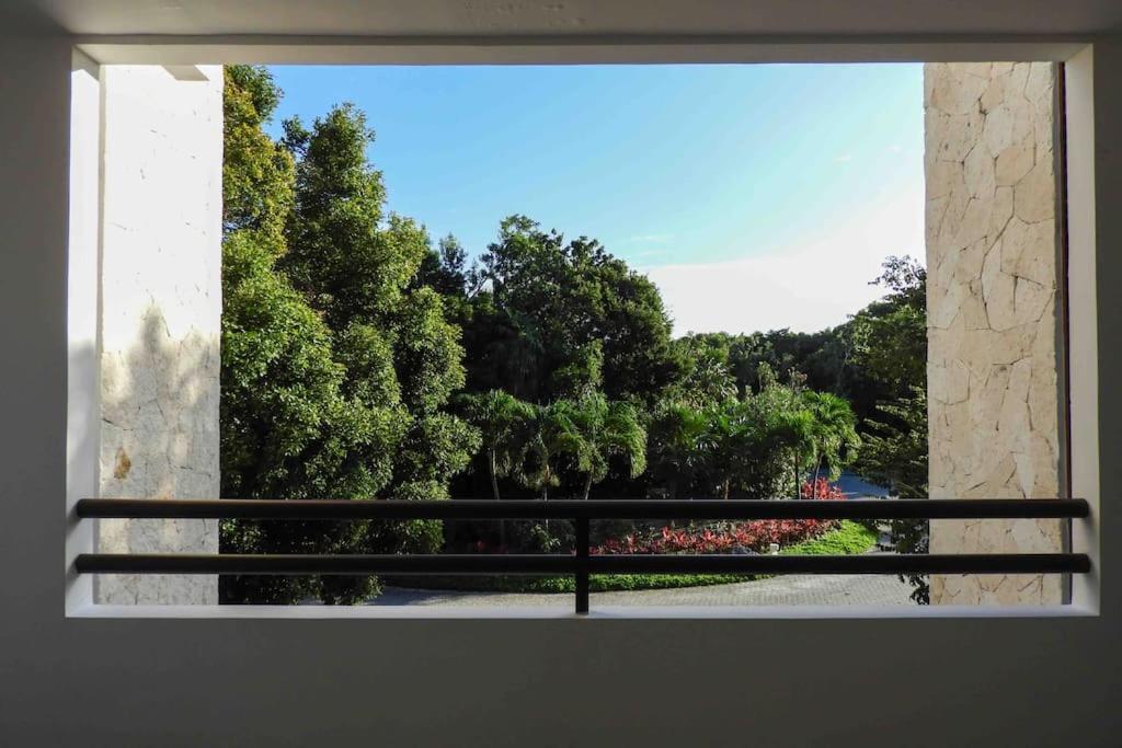 Aku-Chic Newly Furbished Condo Jungle Pool Xetna Dış mekan fotoğraf
